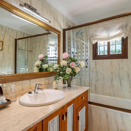 En Urbanizacion Residencial 아파트 *