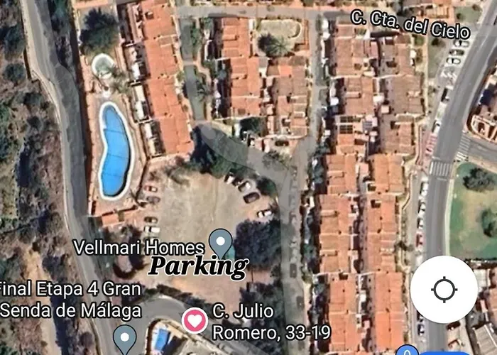 En Urbanizacion Residencial Apartment Nerja