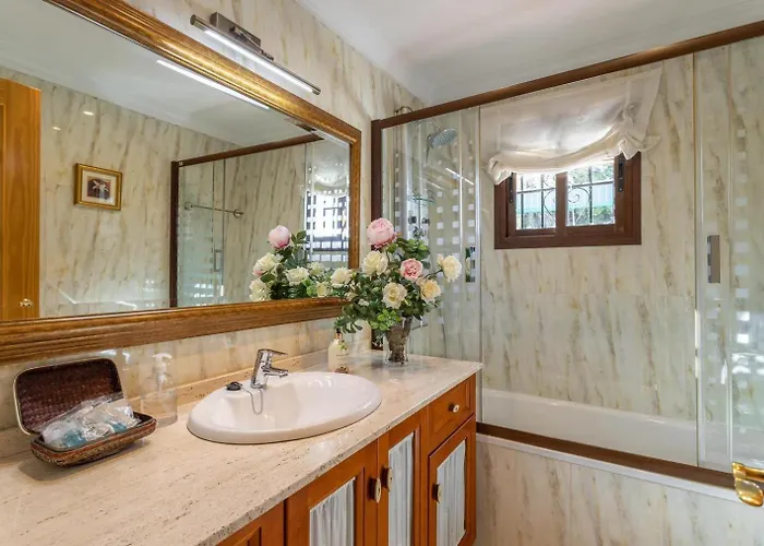 En Urbanizacion Residencial Apartment *